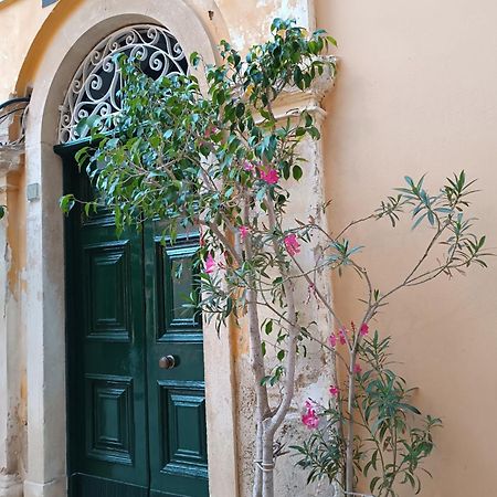 "Dei Vecchi" Apartment In Kerkyra Corfu  المظهر الخارجي الصورة